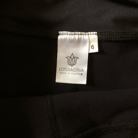 🧘🏻♀️ Lotus Activa Black Athletic Skort - Picture 7 of 11